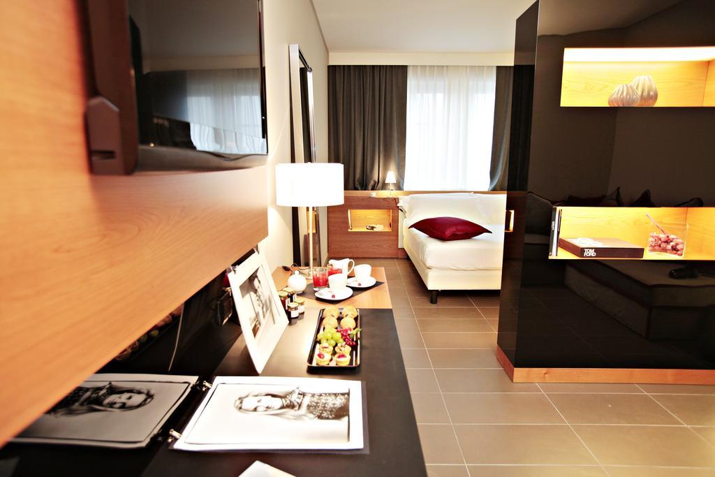 Cosmopolitan Hotel Civitanova Marche Room photo