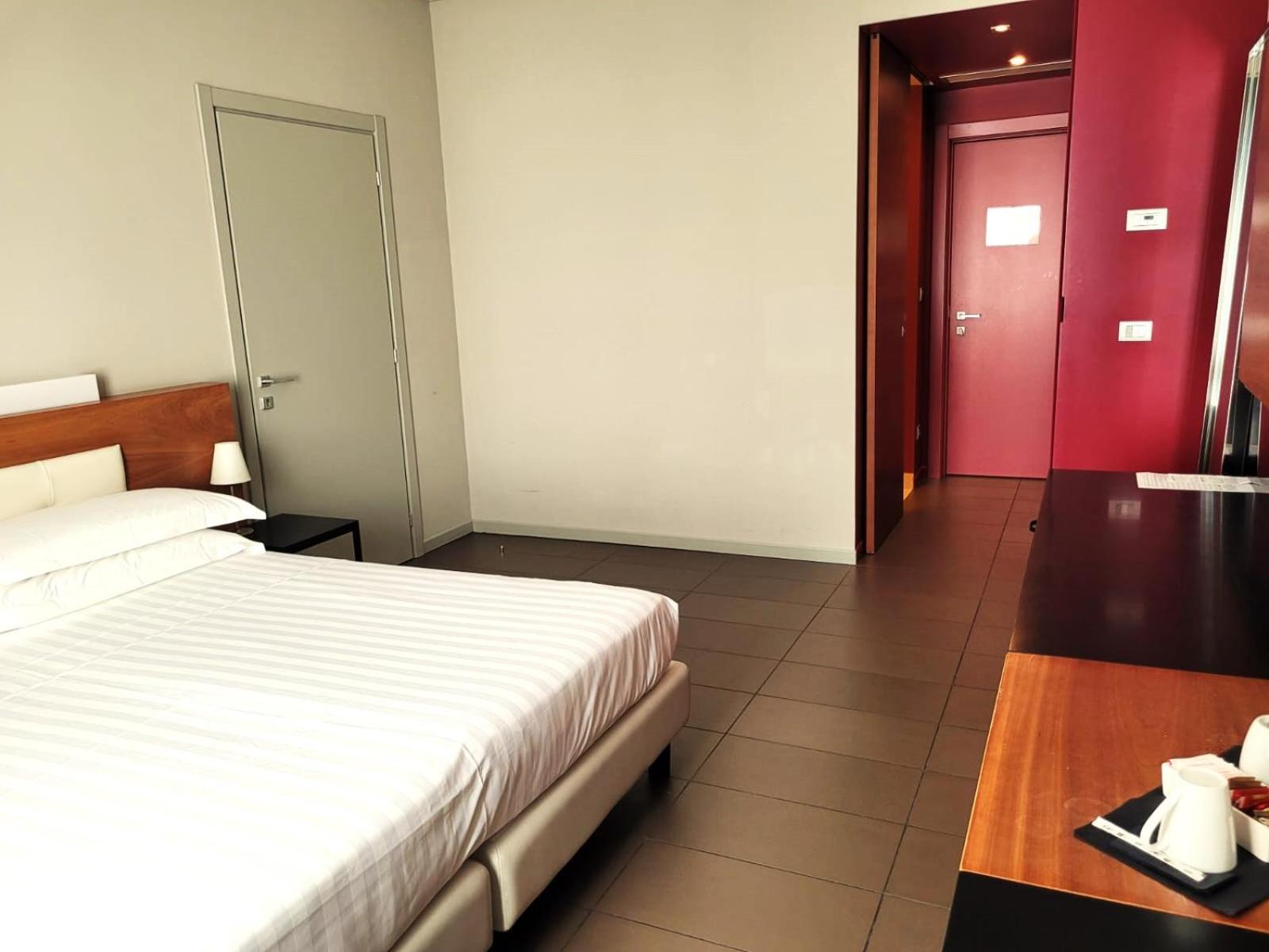 Cosmopolitan Hotel Civitanova Marche Exterior photo